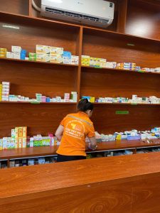 Tạp vụ phòng khám